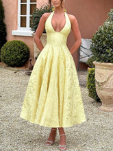 European and American Style V-Neck Halter Jacquard Dress, High-End Sleeveless Backless Evening Gown with Waist-Cinching Fit for Spring and Summer