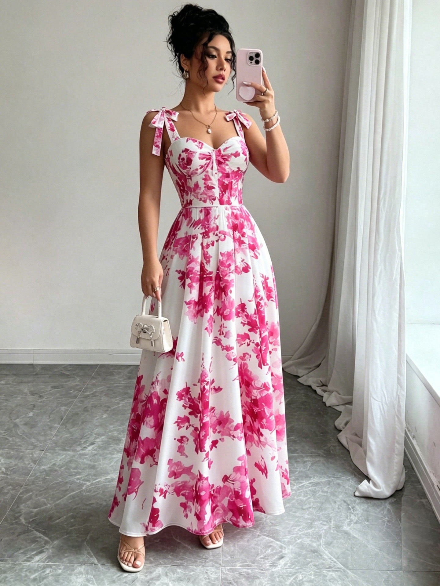 Popular pink floral print sundress from European and American cross-border e-commerce platforms. Slimming, flattering, and stylish A-line dress perfect for a vacation.