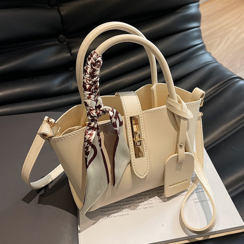 Autumn and Winter High-End Light Luxury Super Popular Small Bags Women's Autumn and Winter Niche Popular Women's Crossbody Bags