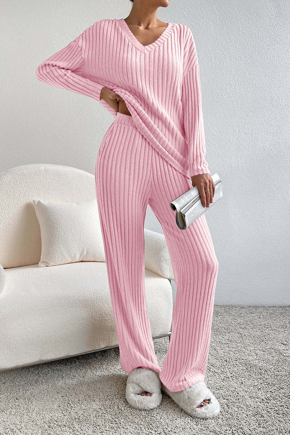 Cross-border two-piece suit for women 2024 autumn new style fashion casual straight pants temperament loose V-neck pit striped knitted suit