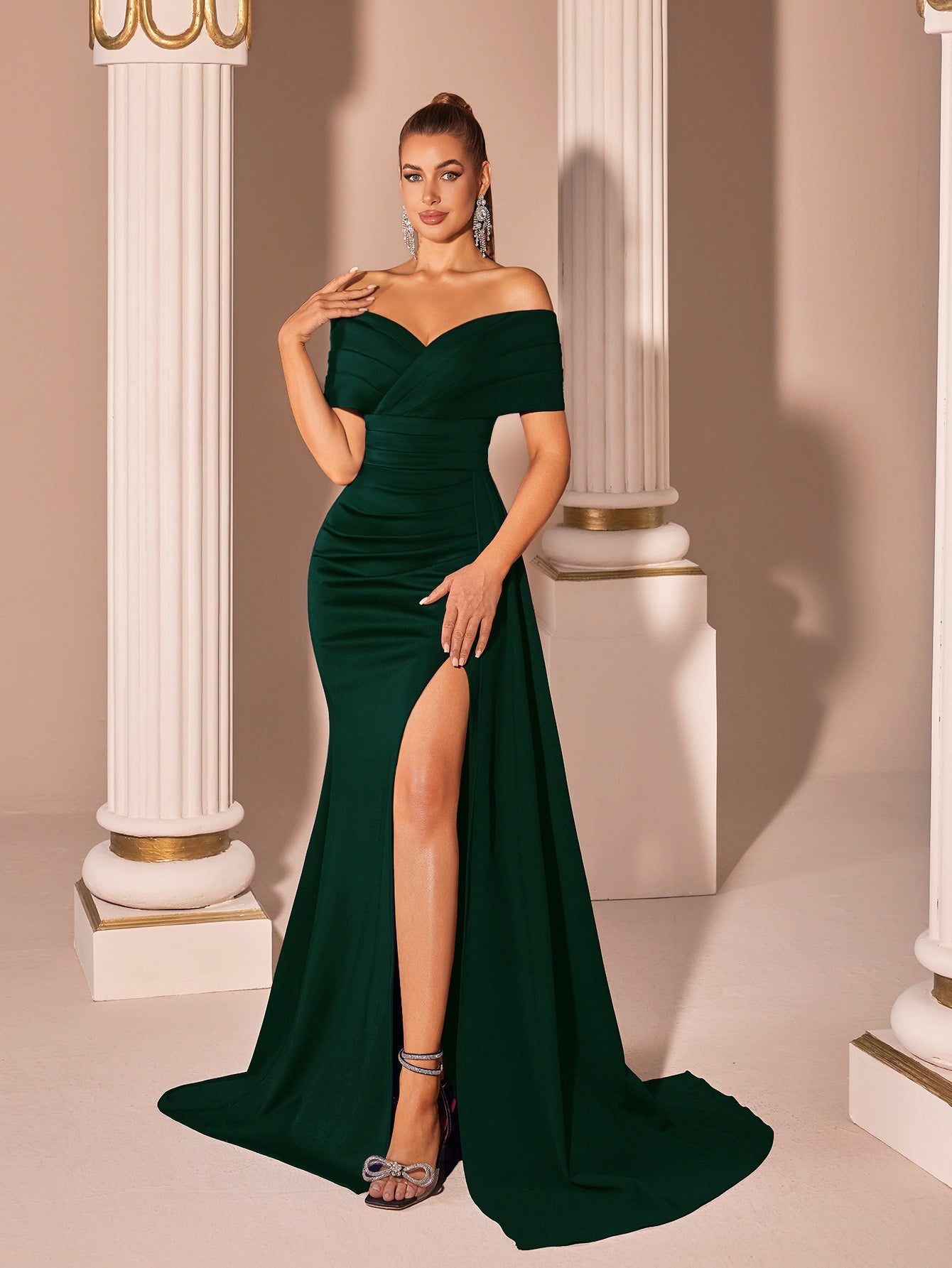 New One-Shoulder Satin Solid Color Evening Dress Slim-Fitting Slit Fishtail Dinner Party Host Accessible Luxury Dress