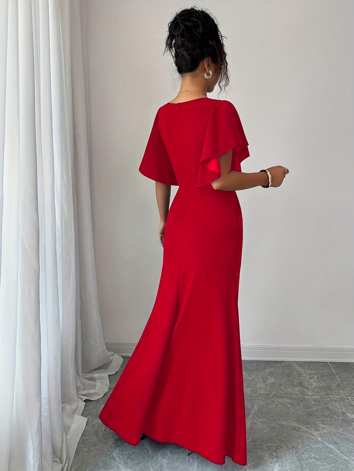 Women's Elegant Romantic Ruffle Sleeve V-Neck Waist Slimming Slit Hem Long Dress Suitable for Dates