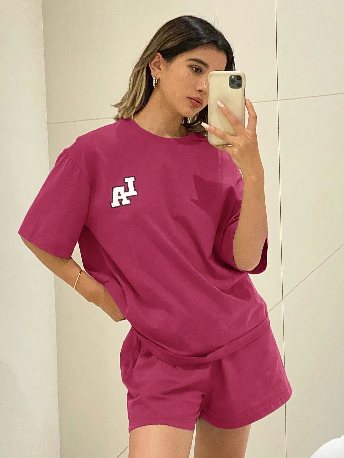 Temu specializes in cross-border home clothes with letter embroidery, which can be worn at home, loose sports, fashionable and casual pajamas sets