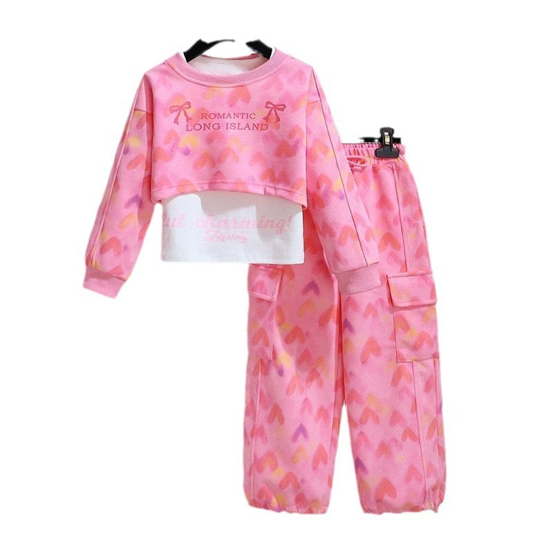 [Girls' autumn sweatshirt suit, new style, fashionable children's clothing, internet celebrity fashionable sports three-piece suit, baby spring and autumn clothes]