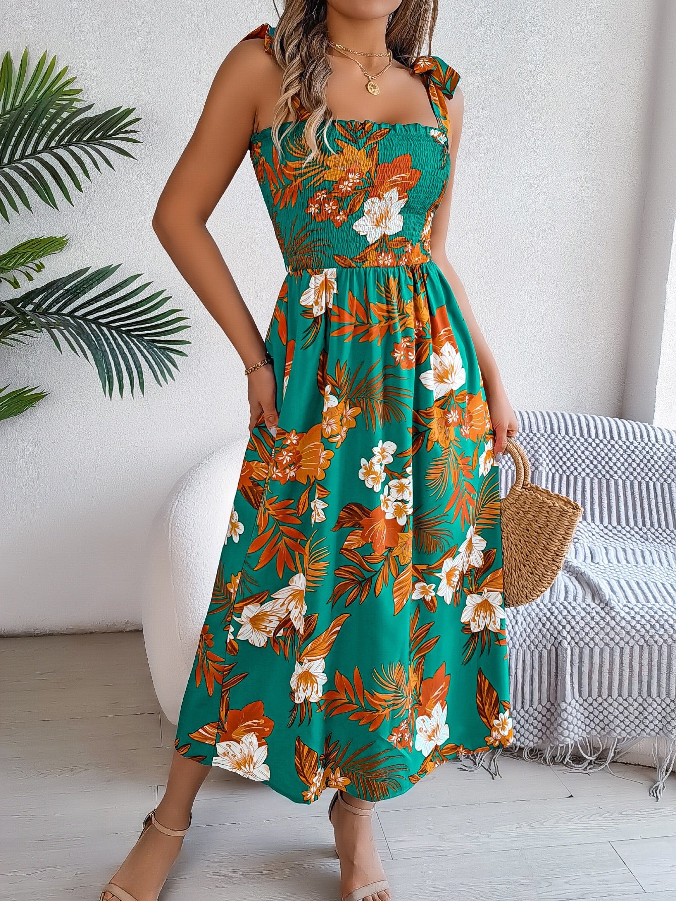 2025 European and American Floral Lace-Up Waist-Cinching Backless Slip Dress for Women, Retro Artistic Style, Long Dress for Vacation and Beach