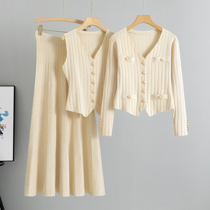 Korean version of slim fit small Chanel style skirt sweater three-piece suit women 2025 autumn and winter new vest knitted cardigan suit