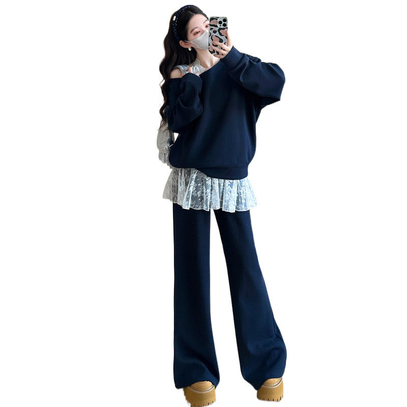 Pregnant women's autumn new fashion oblique shoulder sweatshirt pig nose button adjustable flared pants suit lace halter neck inner suit