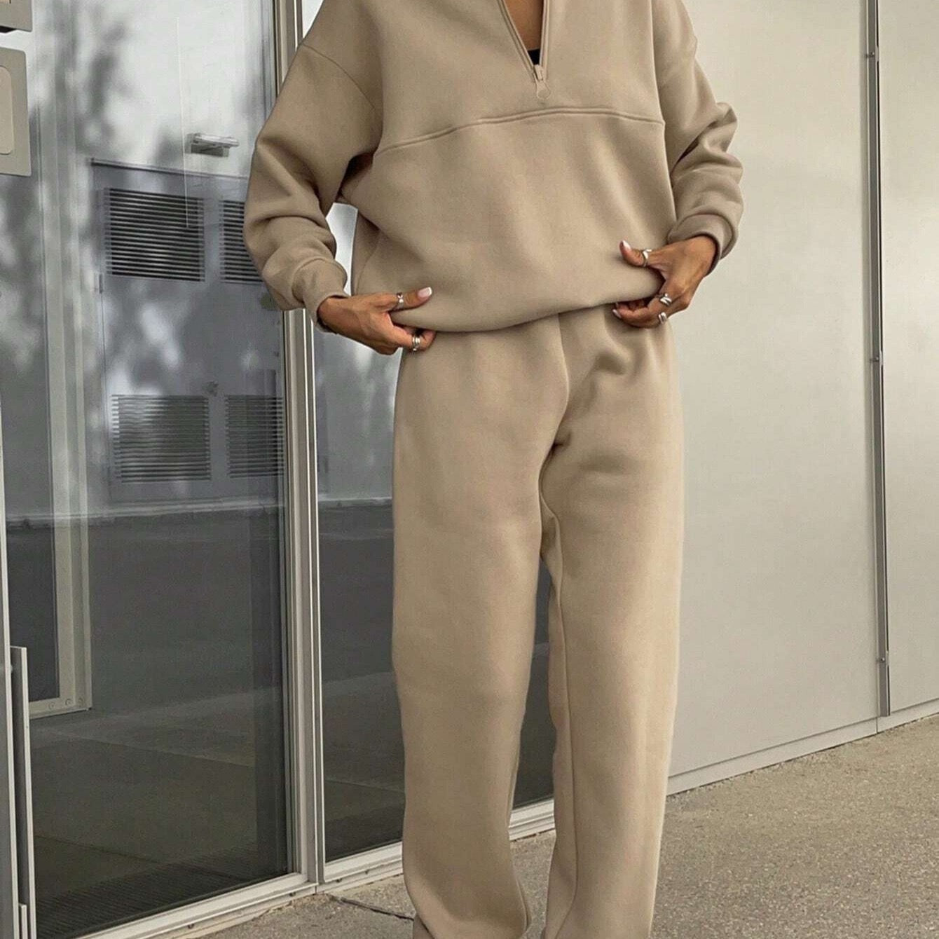 2025 autumn new arrival simple and comfortable stand collar zipper design long sleeve sweatshirt skinny pants suit two piece suit for women