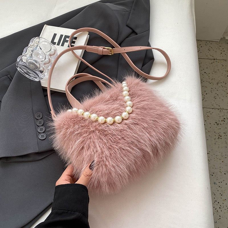 Furry handbag 2024 new fashion pearl furry small square bag spring and summer texture ladies messenger bag