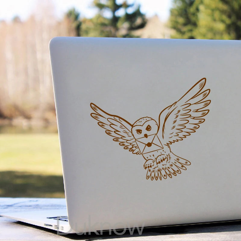 Snowy Owl With Wizard Letter Vinyl Stickers Nursery Wall Decor Car Window Laptop Decals For Apple Macbook Pro / Air Decoration