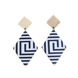 New Black and White Rhombic Embossed Print Earstuds Earrings Retro Popular Bohemia Simple Acrylic Earrings Jewelry Gift