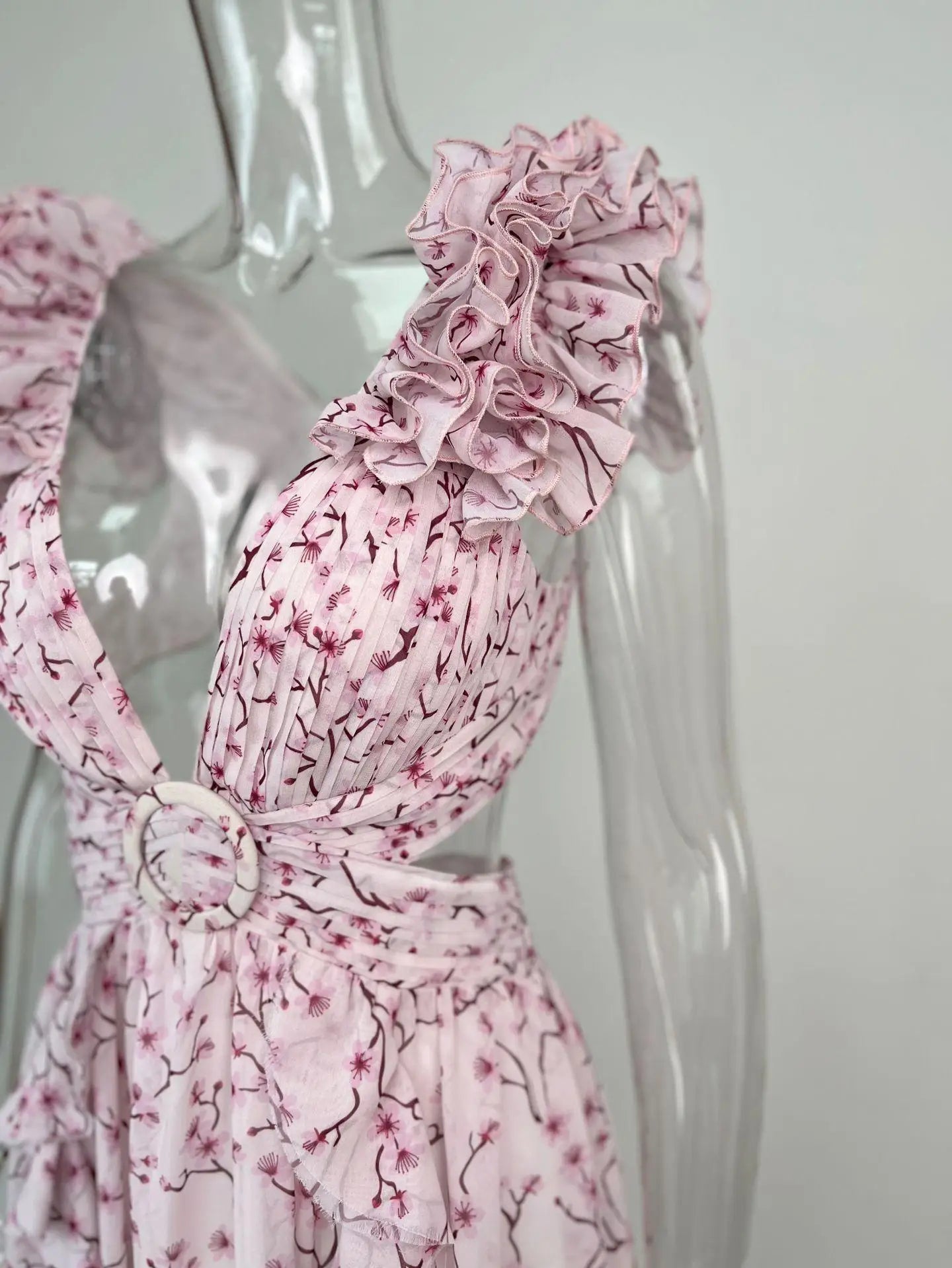 New Fashion Sleeveless Hollowed Out Slim Fit V-neck Ruffle Trimmed Floral Backless Dress For Women,3 Colors