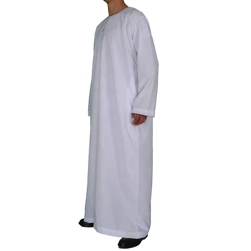 Exclusive Men's White Islamic Kaftan Jubba Thobe in Short Sleeve O-neck Style for Middle Eastern Looks