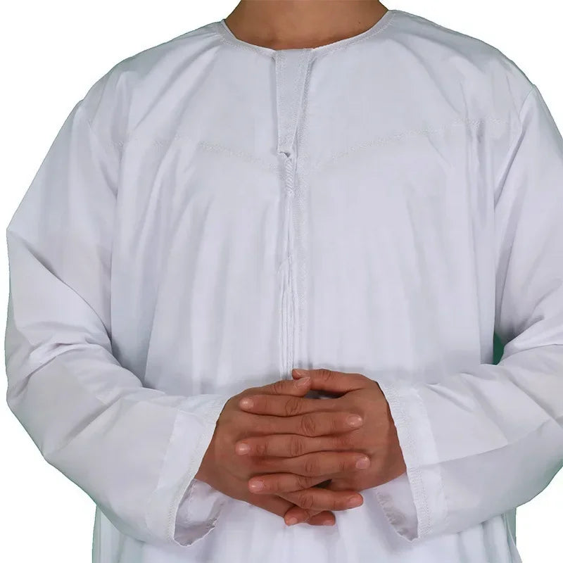 2024 Fall New Middle Eastern Thobe with Round Neck and Classic Arabic Patterns Elegant and Comfortable Muslim Robe for Men