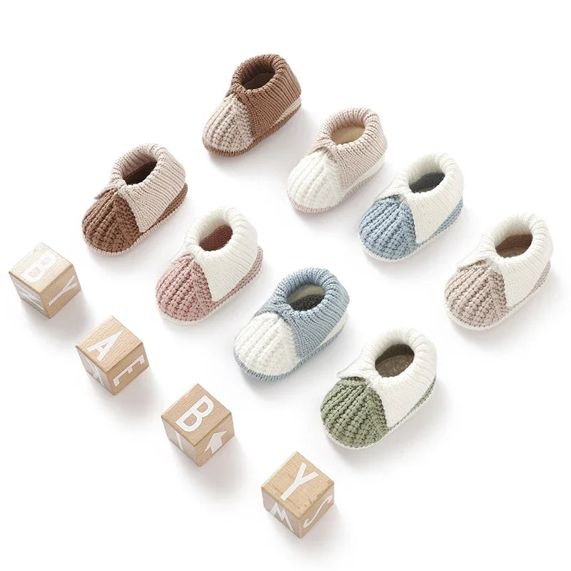 Newborn Baby Shoes Knit Boys Girl Footwear Fashion Cute Solid 0-18M Toddler Clothes Accessories Infant First Bed Boots Patchwork