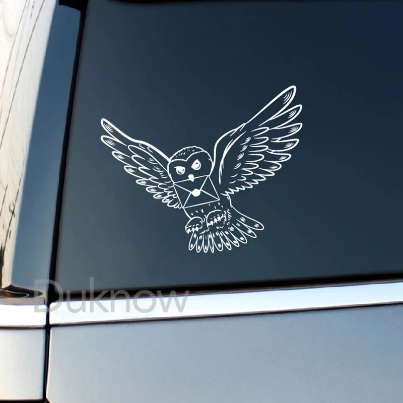 Snowy Owl With Wizard Letter Vinyl Stickers Nursery Wall Decor Car Window Laptop Decals For Apple Macbook Pro / Air Decoration