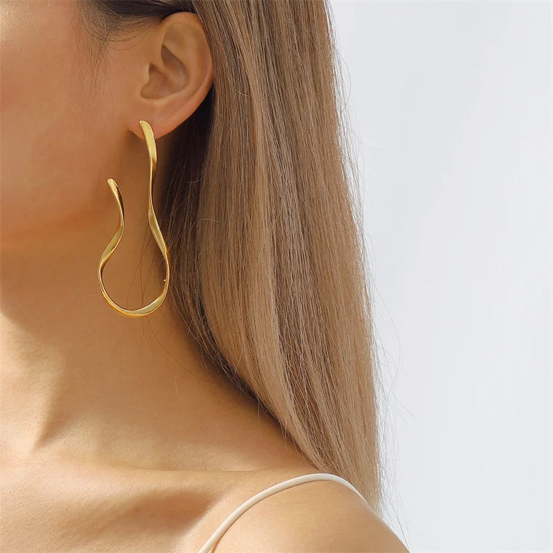 Exaggerated Irregular Lines Big Dangle Earrings for Women Minimalist Asymmetric Twisted Personalized Accessories Fashion Jewelry