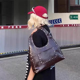 New Brand Rivet Decor Design Vintage Shoulder Bag Punk Handbag Coffee Underarm Bag High Capacity Luxury Design Lady Tote Bag
