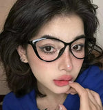 Sexy Cat Eye Triangle Anti-Blue Light Glasses Spicy Girls  Blue Light Blocking Eyeglasses Fashion Retro Transparent Eyeglasses