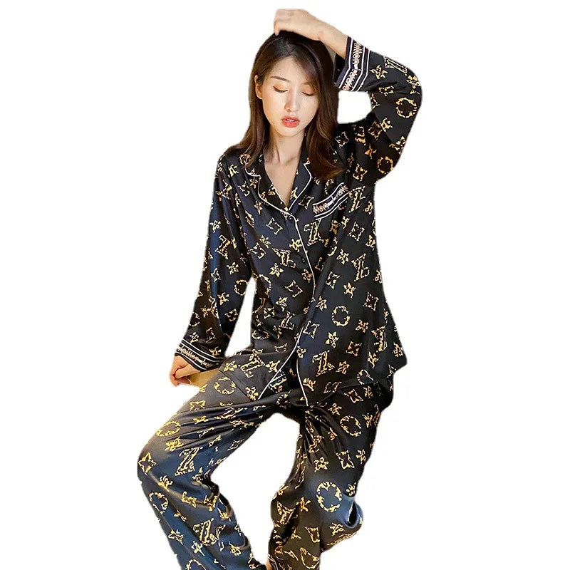 Large Size Pajamas Women Monogrammed Printed Girl Home Wear Two-Piece Cardigan Long-Sleeved Simple Wearable Ladies Loungewear