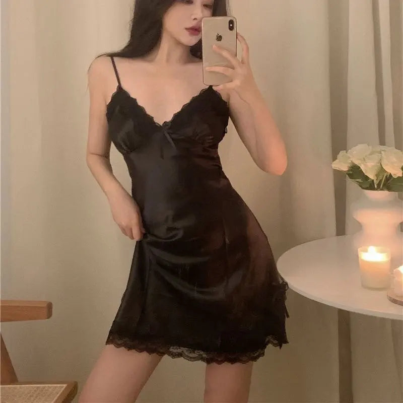 Women Nightdress Ice Slik Satin Lace Strap Sleep Dress Thin Sleepwear Sleeveless V-neck Nightgown 2024 Female Home Clothes